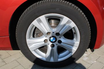 BMW 120d SedonarotBI-XenonPDCLEDER