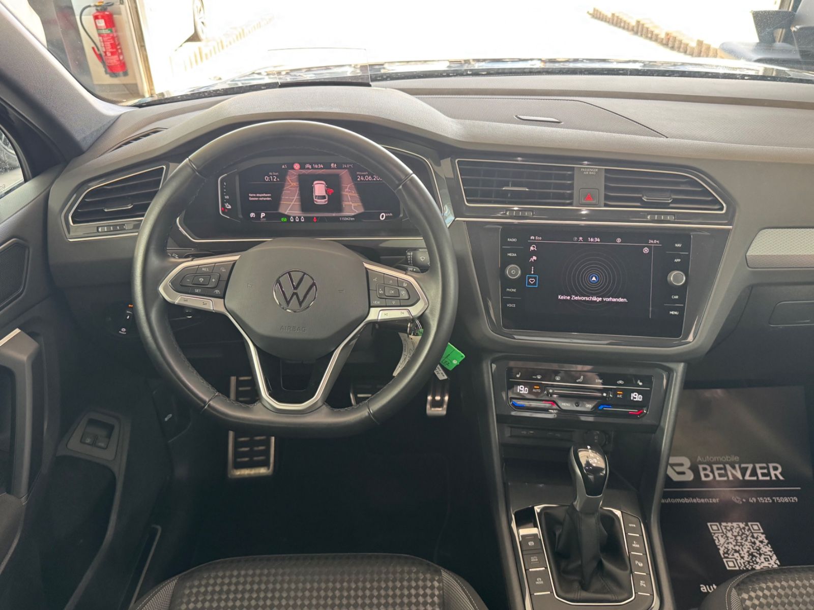 Fahrzeugabbildung Volkswagen Tiguan Active eHybrid/Navi/LED/AHK/HUD/360°Cam/