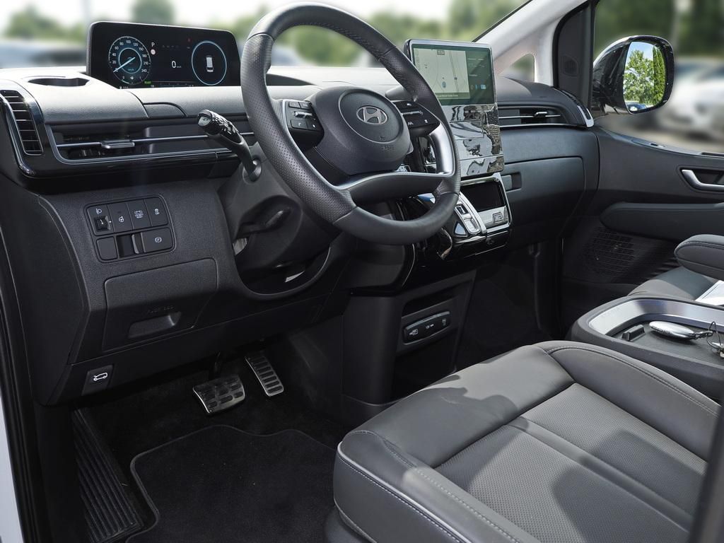 Fahrzeugabbildung Hyundai STARIA HEV 7-Sitzer Signature Panoramadach