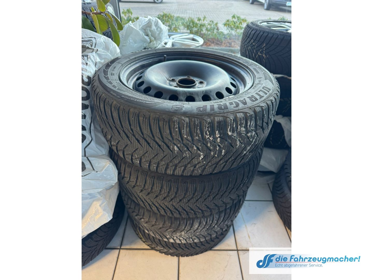 Fahrzeugabbildung Ford Focus Business CarPlay Zahnriemen neu Mehrzonenk