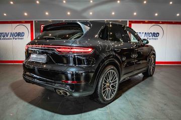 Porsche Cayenne - 12