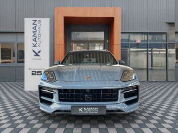 Porsche Cayenne - 4