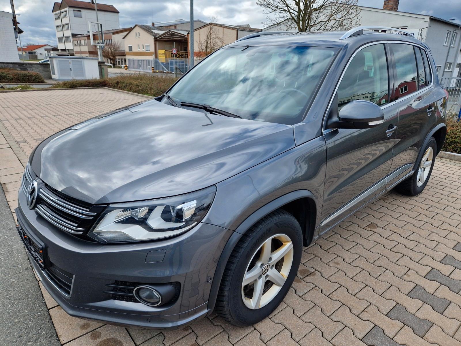 Volkswagen Tiguan Lounge Sport & Style BMT 4Motion R-Line