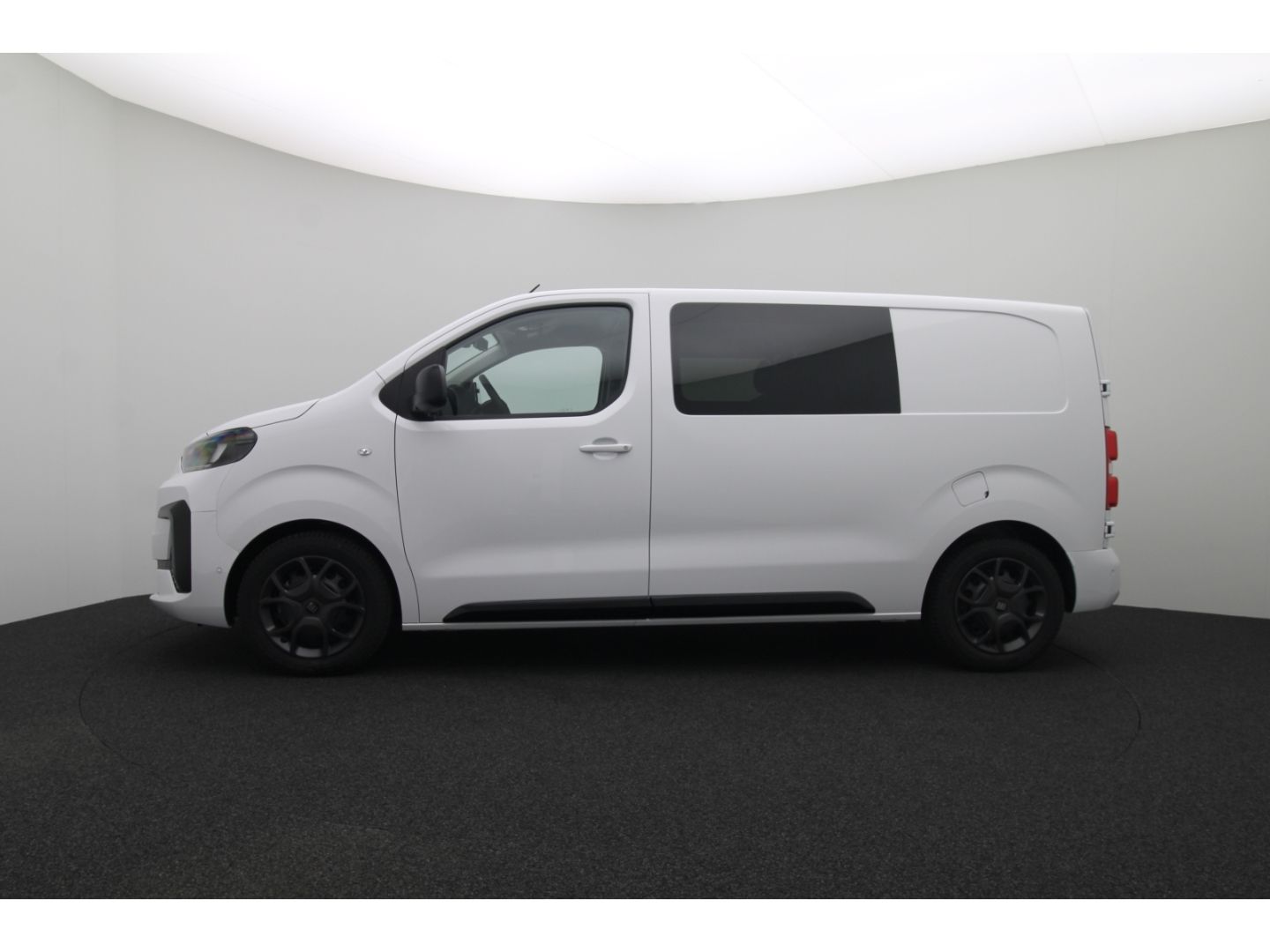 Fahrzeugabbildung Fiat Scudo L2 Multicab Basis Digitales Cockpit AHK