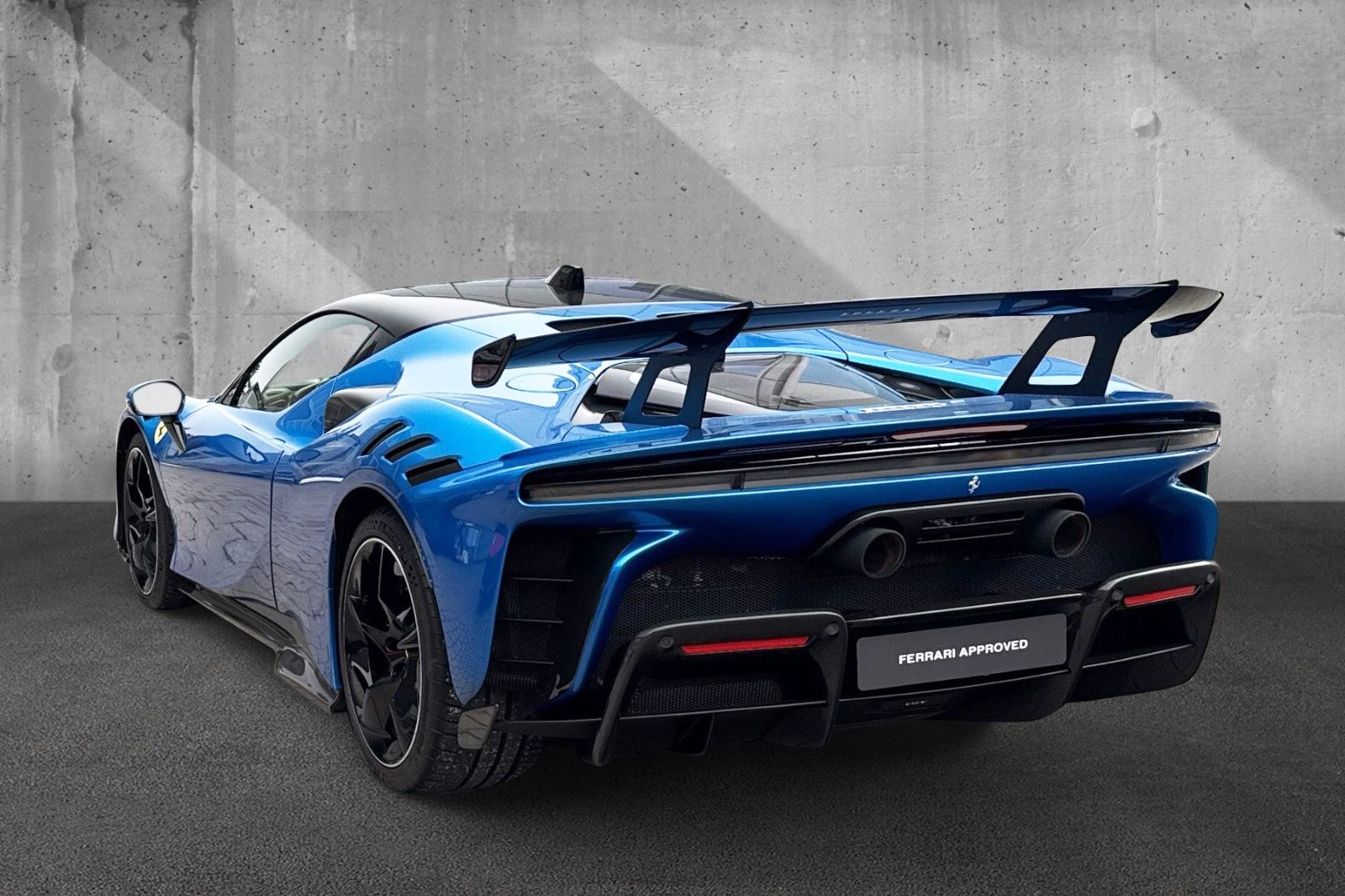 Fahrzeugabbildung Ferrari SF90 XX*1 owner*VAT*German car*PPF