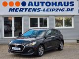 Hyundai i30 YES! Aut. Navi SHZ PDC Kamera - Hyundai i30 Gebrauchtwagen in Leipzig