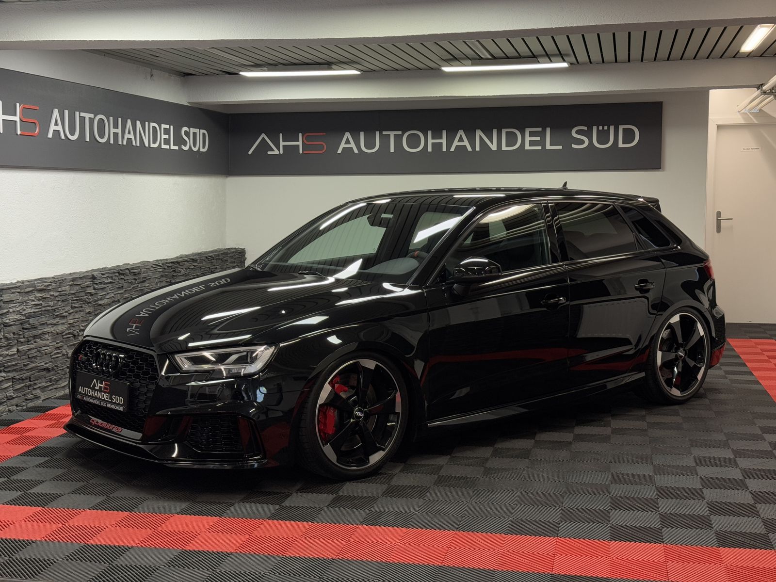 AUDI RS 3 2.5 TFSI quattr*VIRTUAL*B&amp;O*NON OPF*SCHALE*
