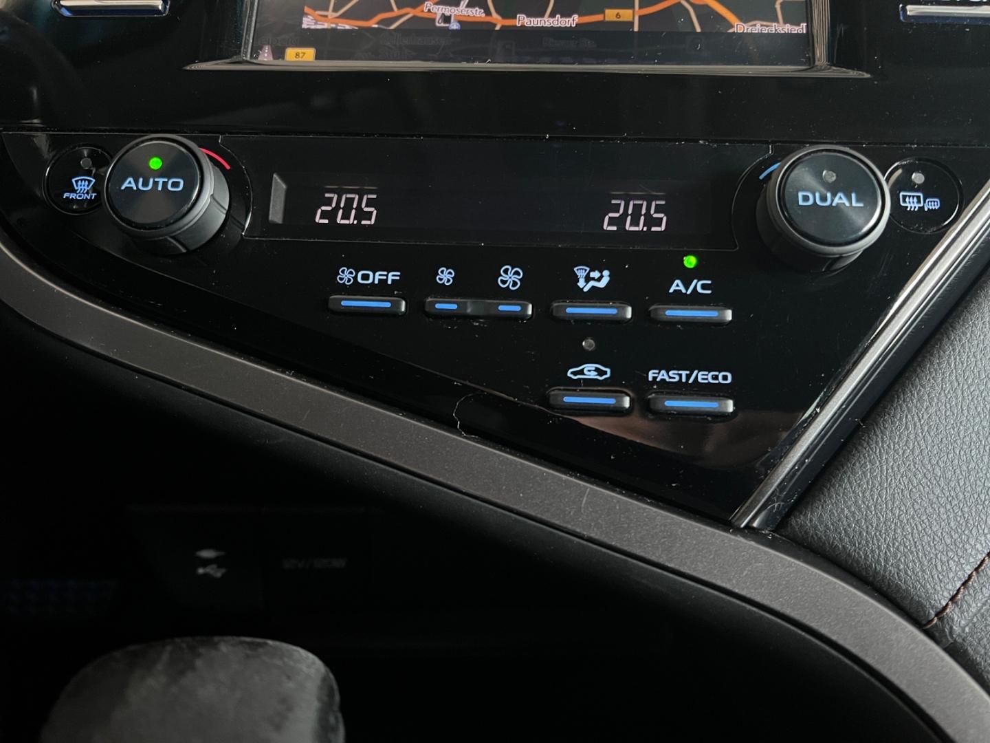 Toyota Camry Hybrid Business Edition *LED*el. Sitze*CAM