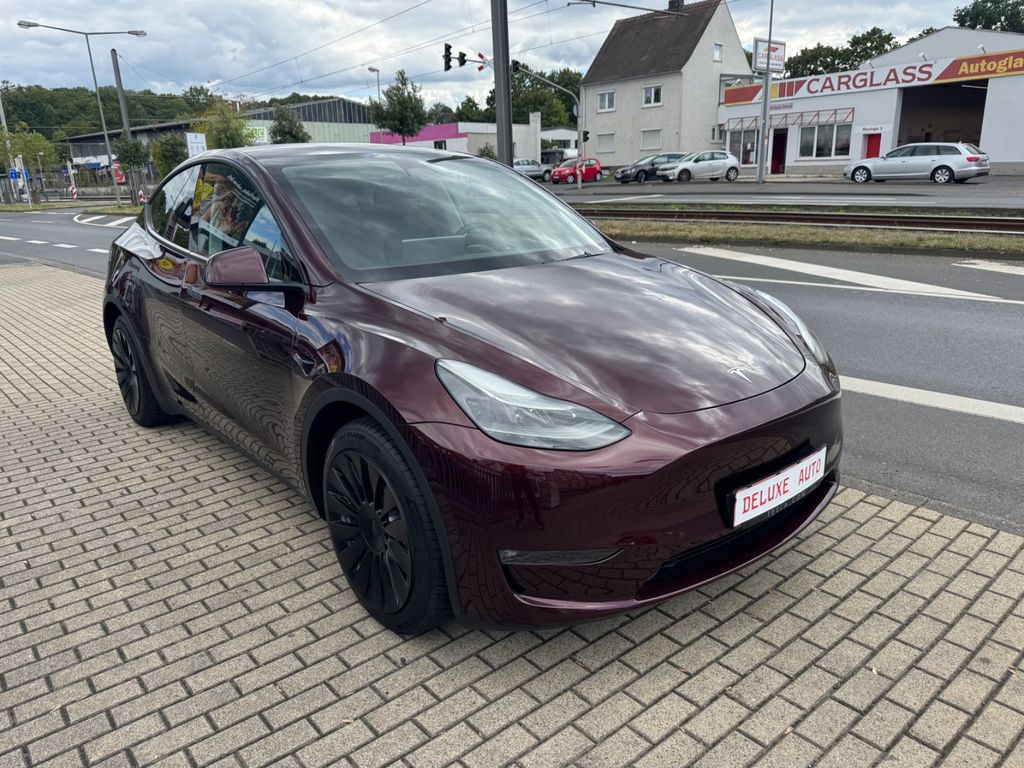 Image of Tesla Model Y