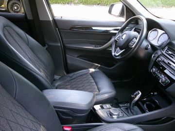 BMW X1 sDrive 18 d xLine