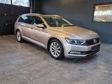 Volkswagen Passat Variant Highline 1.8TSI*Pano*Keyless Go* - Volkswagen: Gold