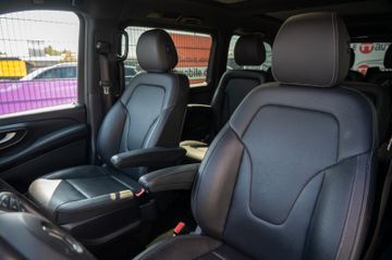 Fahrzeugabbildung Mercedes-Benz V 300 4MATIC|360°|AHK|SHZ|PANO|SPUR|TOTW.