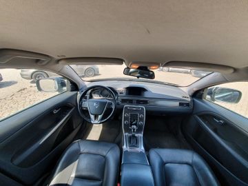 Volvo XC70 - 10