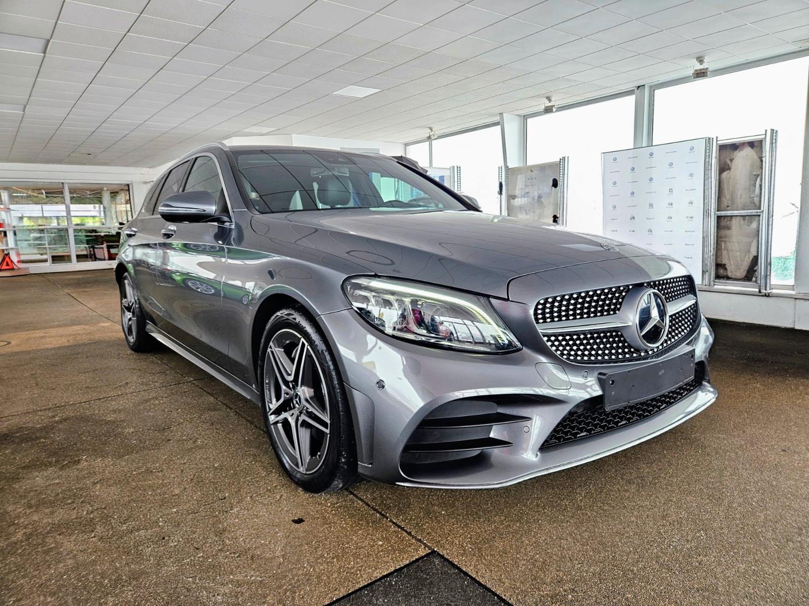 Mercedes-Benz C300 T AMG Multibeam LED