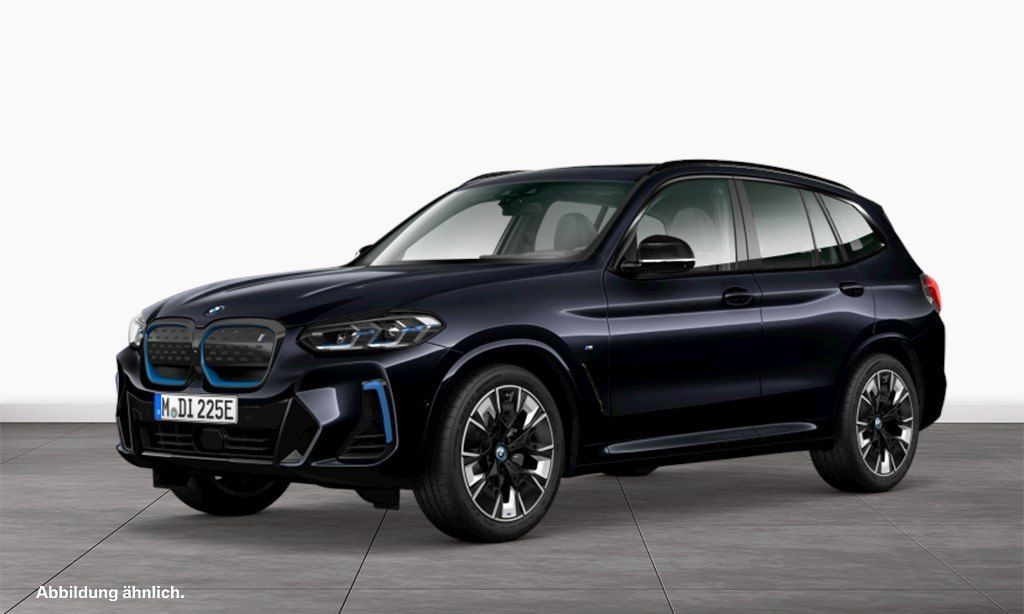 BMW iX3 — hlavná fotografia