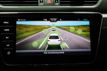 Skoda Superb Combi Style DCC Navi AHK Kamera 360 Grad
