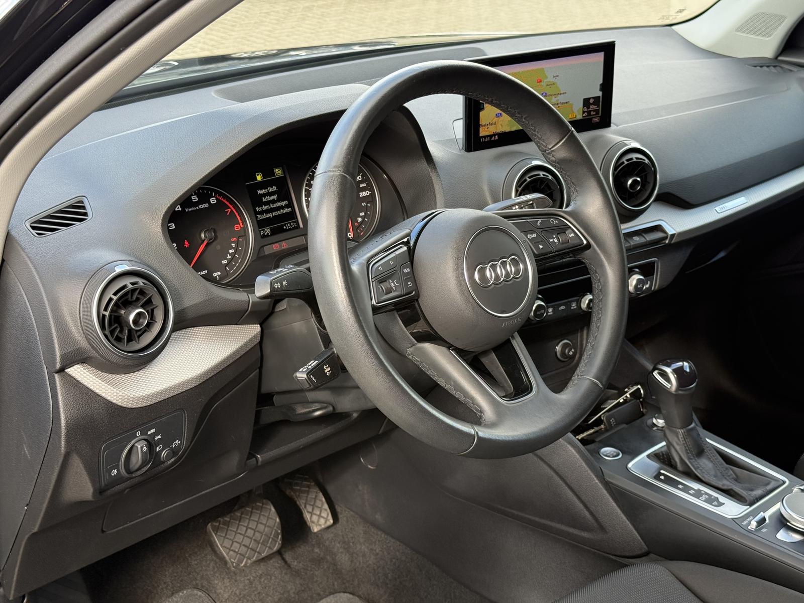 Audi Q2 35 TFSI Advanced,R-Kamera,Kessy,Navi,2-Zonen