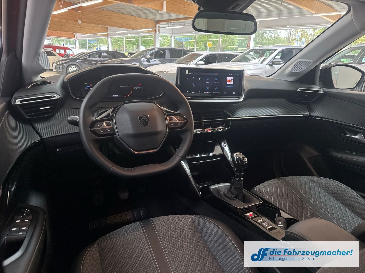 Fahrzeugabbildung Peugeot 208 Allure Digitales Cockpit LED Apple CarPlay A
