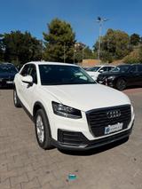 Audi Q2 1.6 TDI S tronic Business - Audi Q2 mit Halbautomatikschaltung