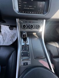 Land-Rover Range Rover Sport - 10