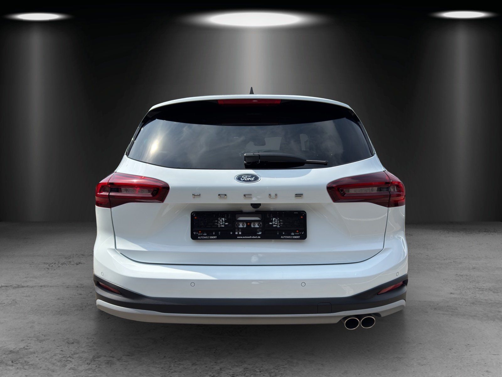 Fahrzeugabbildung Ford Focus Turnier Active WINTER/EASY-PARK/FAHRERASII