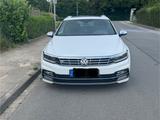 Volkswagen Passat Variant 2.0 TDI R-Line Panoramadach - Volkswagen Passat Variant in Bielefeld