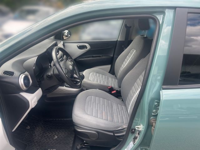 Fahrzeugabbildung Hyundai i10 Prime 1.2 EU6d Sportpaket Navi Apple CarPlay