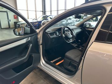 Skoda Octavia Combi Ambition *CNG*BI-XENON*TEMPOMAT