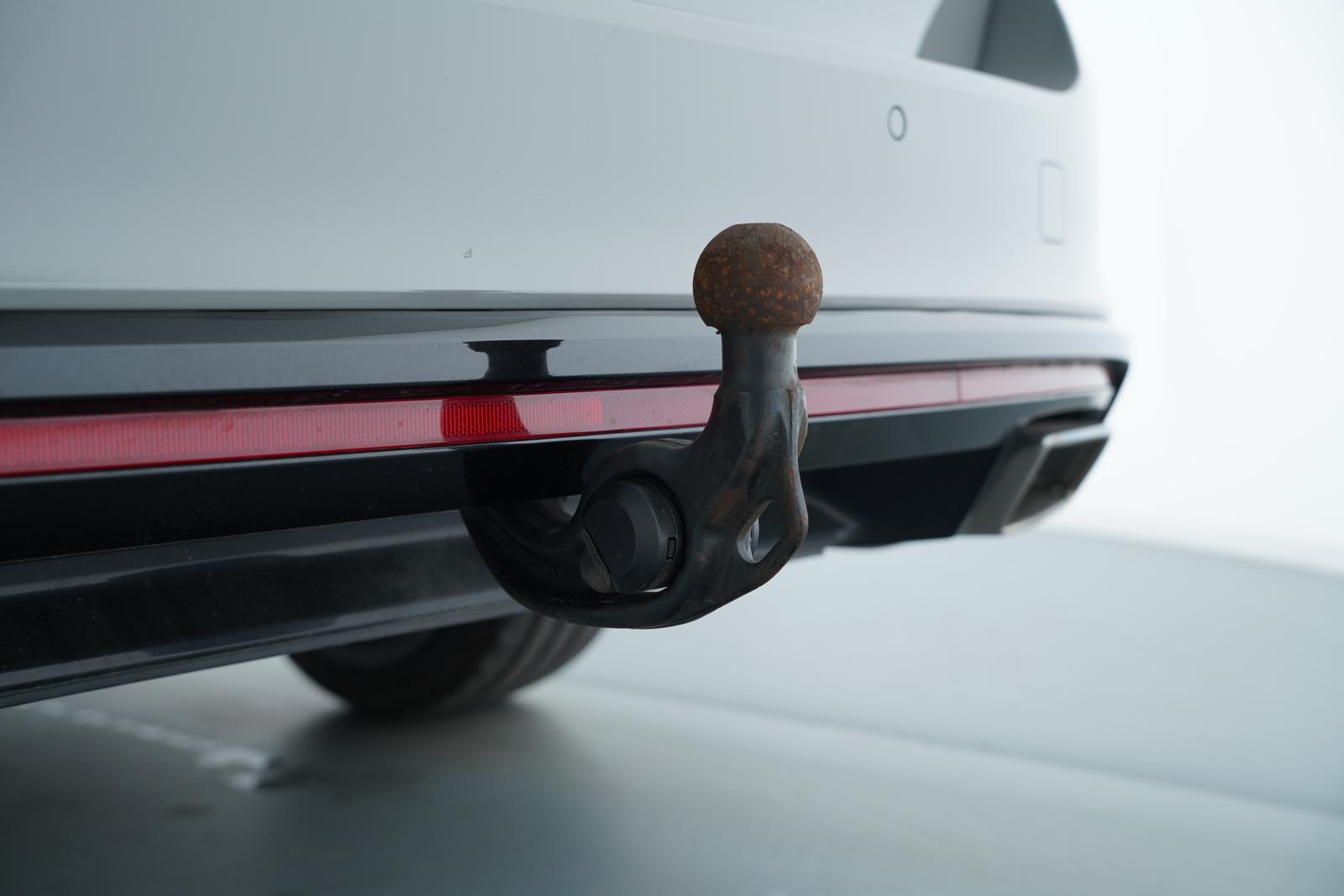 Skoda OCTAVIA COMBI RS 2.0TSI DSG HEAD-UP+SCHECKHEFT