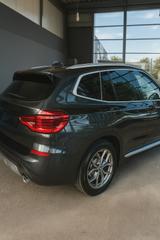 BMW X3 xDrive30i xLine AT - BMW X3: At