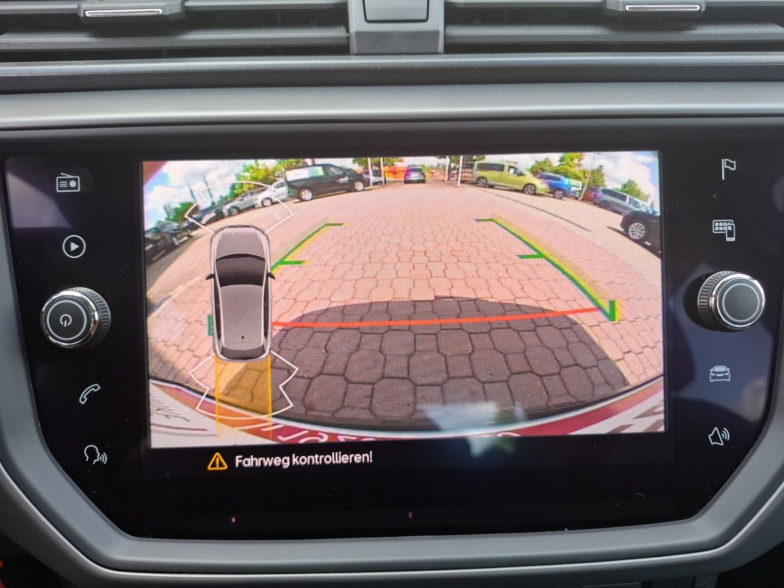 Fahrzeugabbildung SEAT Ibiza 1.0 Style Navi Climatronic RFK SH LM