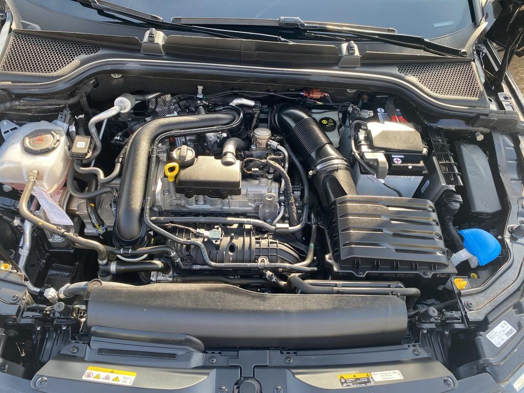 Skoda Kamiq 1.0 TSI Clever AHK+Navi+LED+SHZ AHK+Navi+L, миниатюра 16