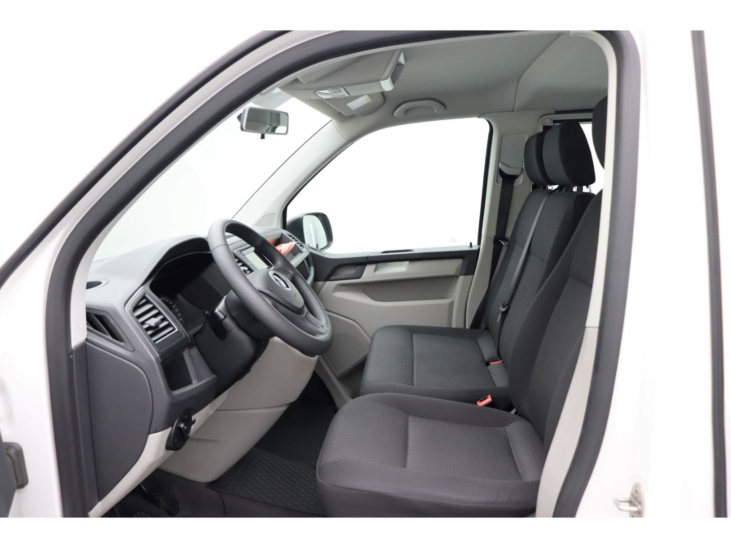 Fahrzeugabbildung Volkswagen T6 Caravelle 2.0 Lang 9-Sitze 2xSchiebetür