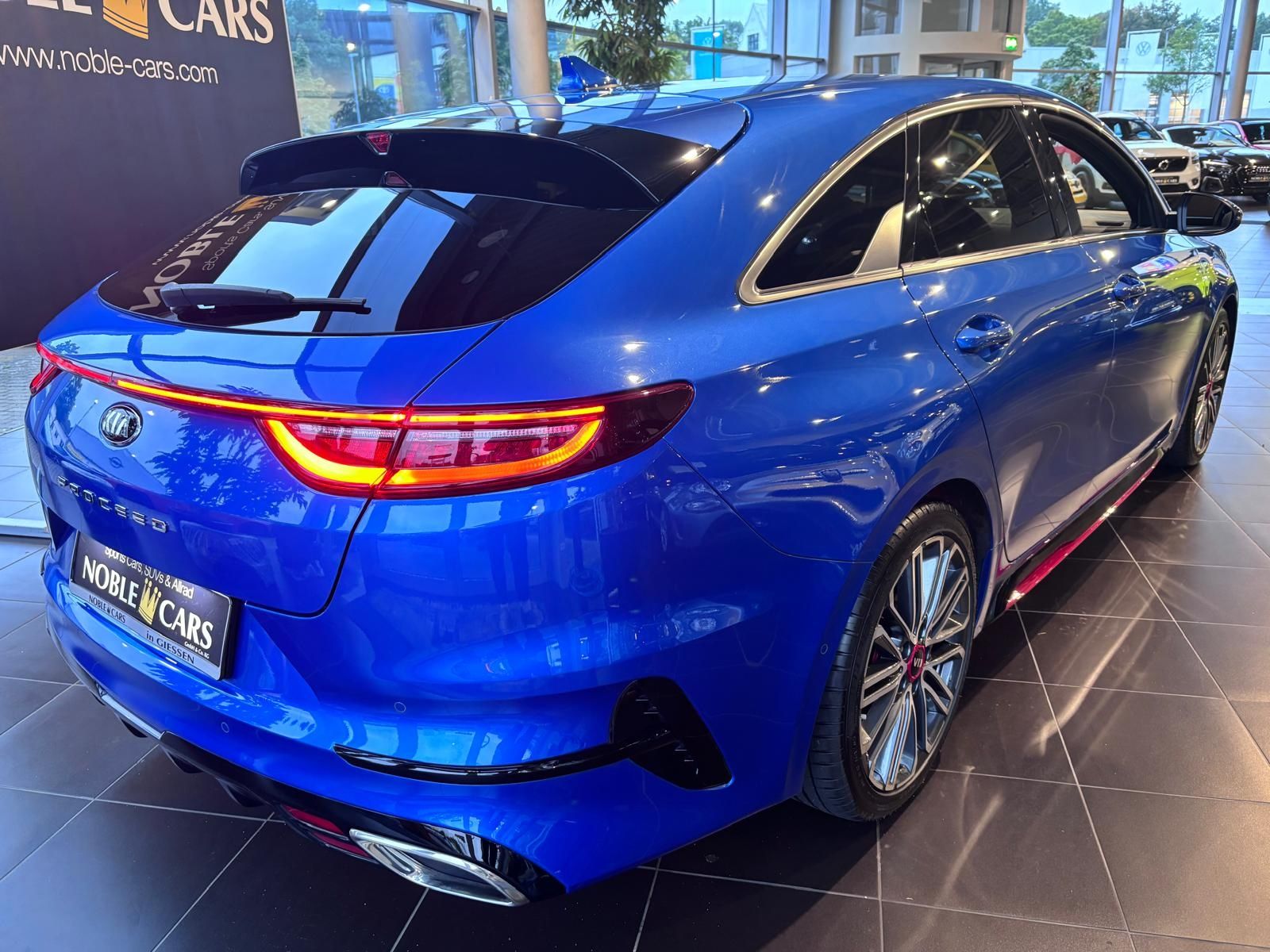 Fahrzeugabbildung Kia ProCeed GT LED NAVI CarPlay