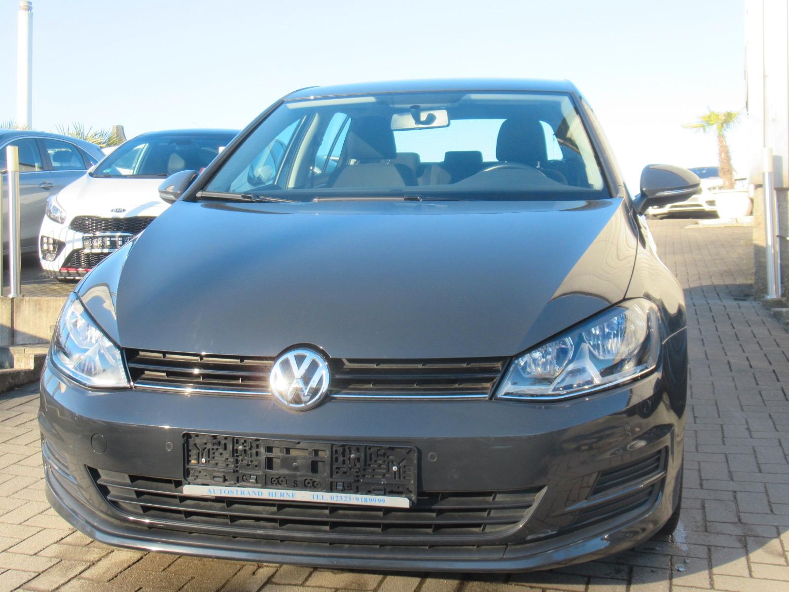 Volkswagen Golf VII Lim.Comfortline BMT-NAVI-ALU-PDC-1.HAND