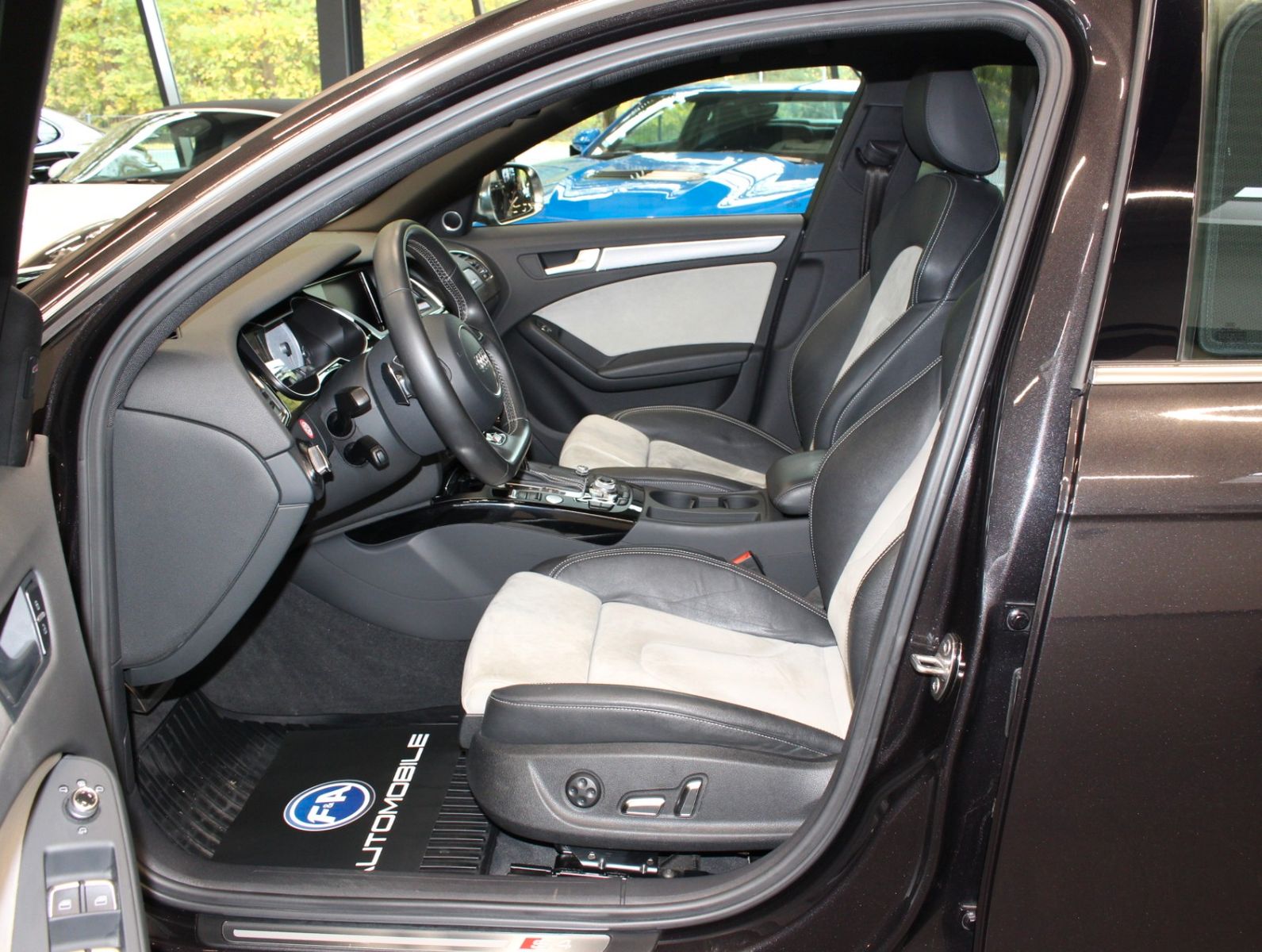 Fahrzeugabbildung Audi S4 3.0 TFSI quattro ABT 435 PS+Leder+Kamera+SHZ