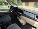 Volkswagen T7 Multivan 2,0 TDI SCR DSG Garagenwagen 1. Hand - VW T7 von privat