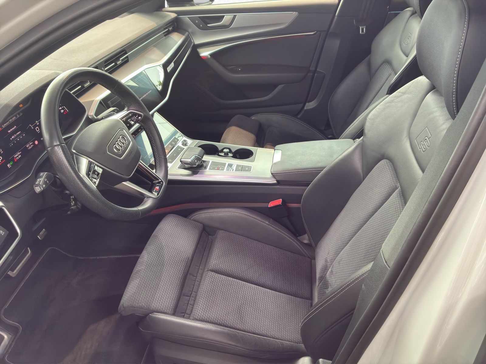 Audi A6 Avant 45 TDI quattro S-LINE*NAVI-PLUS*LED*HUD imagem 3