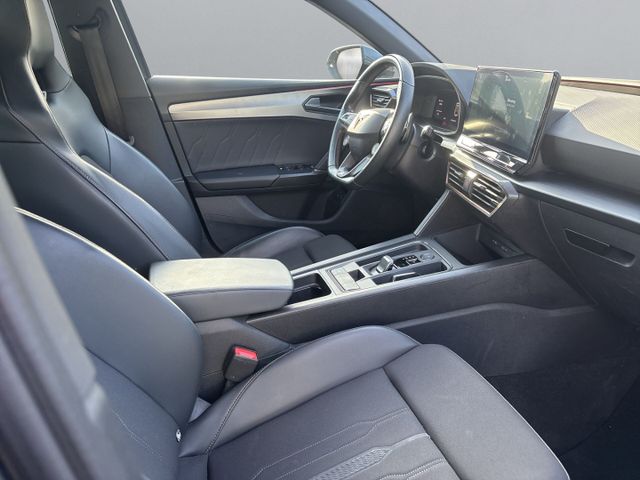 Leon *ST VZ e-Hybrid/El. Panodach/Navi/LED/Trave