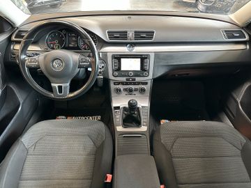 MYAUTOCENTER – Gebraucht- und Jahreswagen mit Werkstattservice in Pfaffenhofen Volkswagen Passat *ACC*NAV*AHK*PDC*SitzHZ*2-ZONEN*TotWinkel