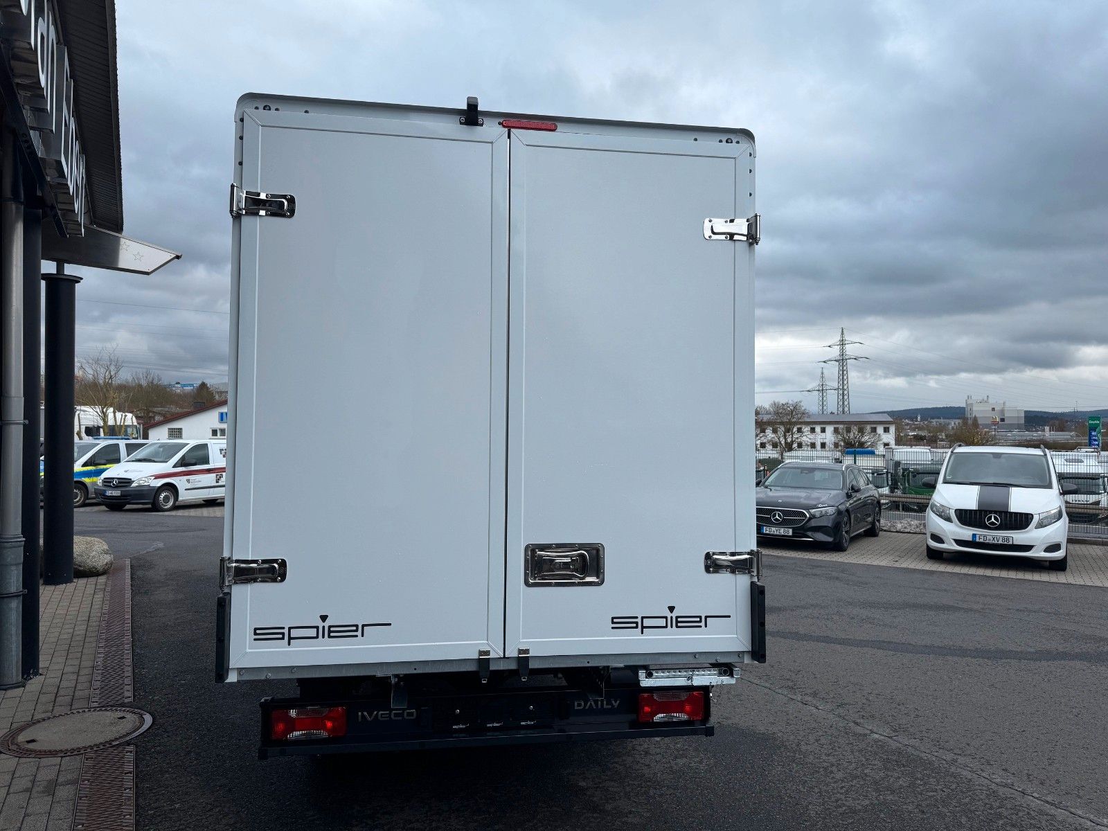 Fahrzeugabbildung Iveco Daily 35S14 A8 *R4.100mm*Automatik*Kamera*SPIER*