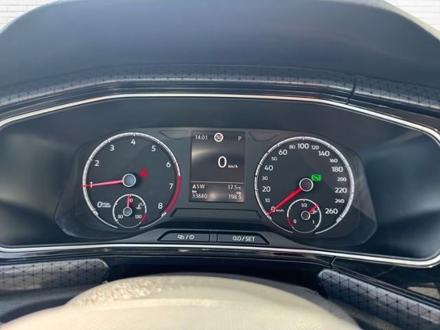 Fahrzeugabbildung Volkswagen T-Cross Style 1.0 TSI 110 PS DSG AHK NAVI APP LE