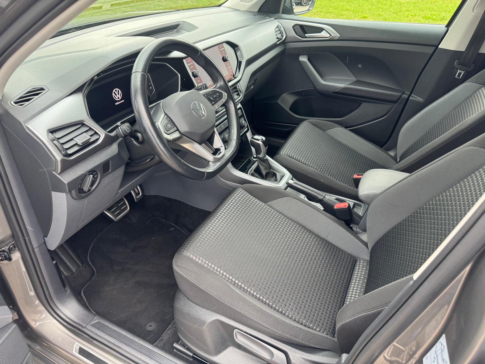 Volkswagen T-Cross 1.0 TSI DSG*R-LINE*LED*ACC*SHZ*CarPlay
