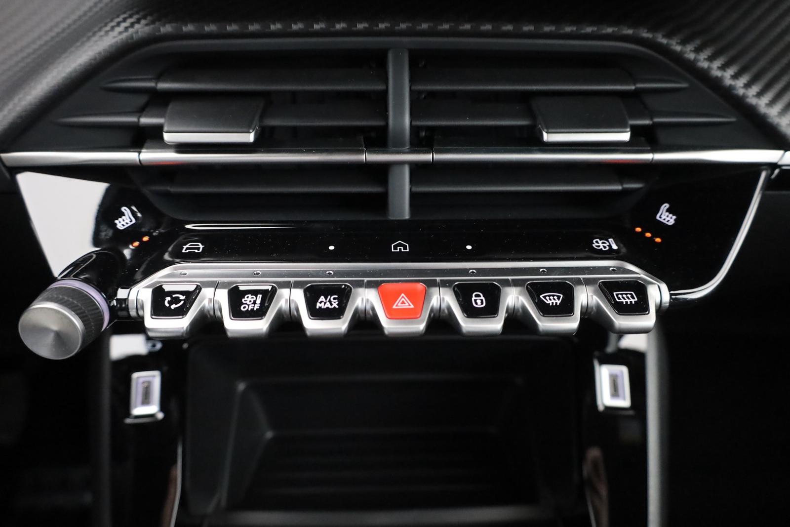 Peugeot 2008 1.2 PureTech LED ACC Kamera