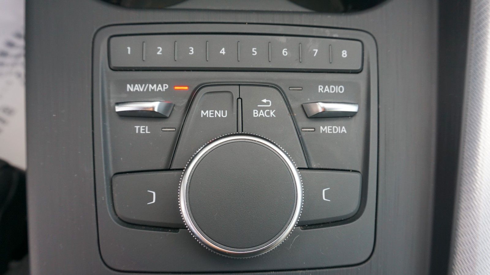 Fahrzeugabbildung Audi A5 Sportback 40 TFSI Sport, Navi, AHK,Kamera,+WR