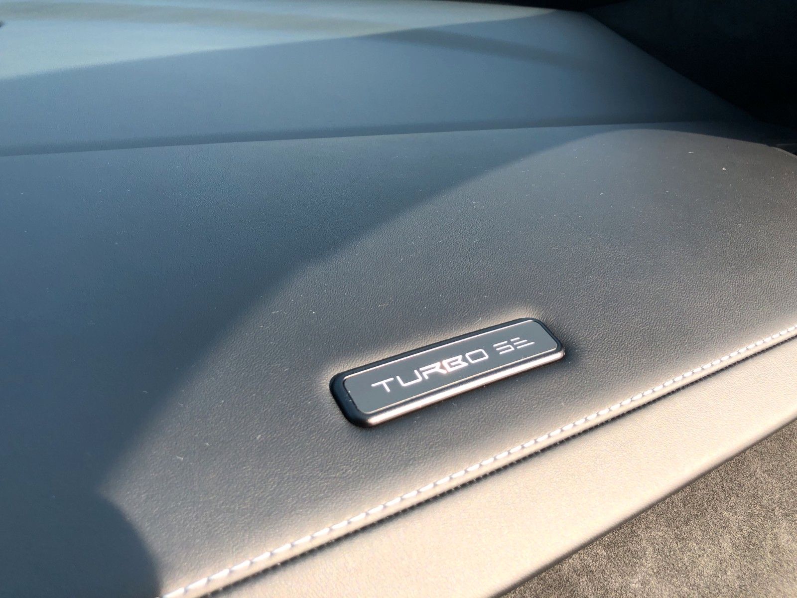 Fahrzeugabbildung Lotus Emira i4 Turbo SE Lotus Wuppertal