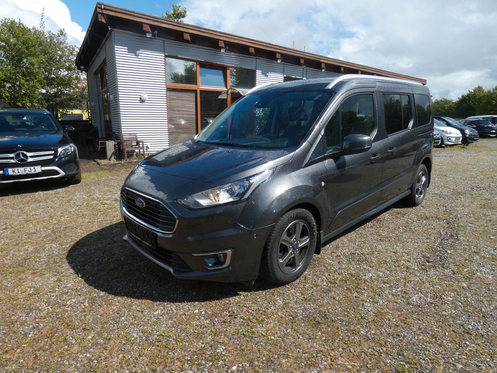 Ford Grand Tourneo Connect Titanium