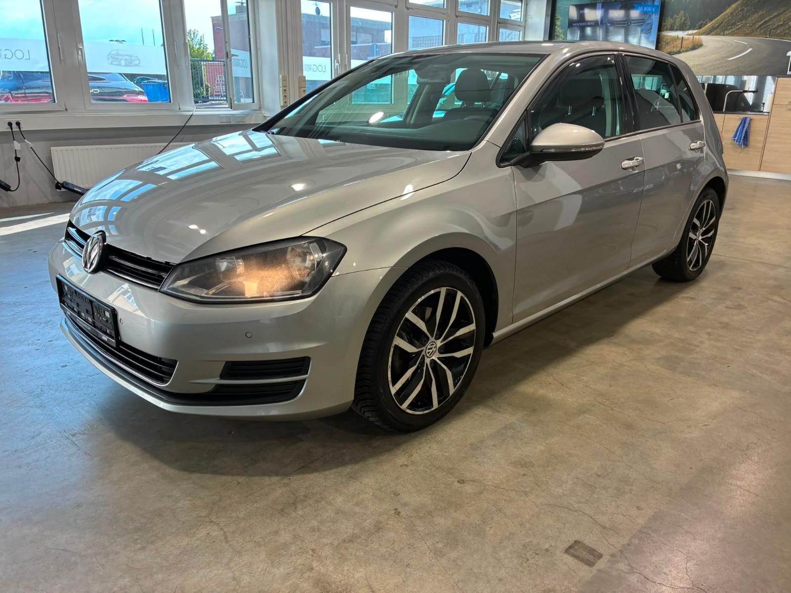 Volkswagen Golf VII Lim. Comfortline BMT 1.2 TSI - TÜV NEU