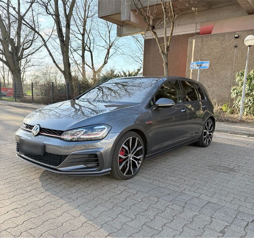 Image of Volkswagen Golf