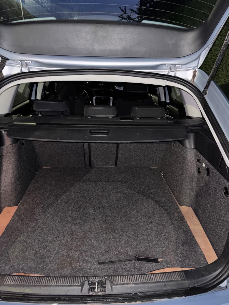 Skoda Octavia 2011 — photo 12